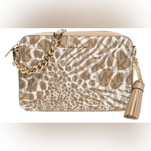 Michael Kors Women’s Signature Jet Set Camera Crossbody Bag Camel Multi